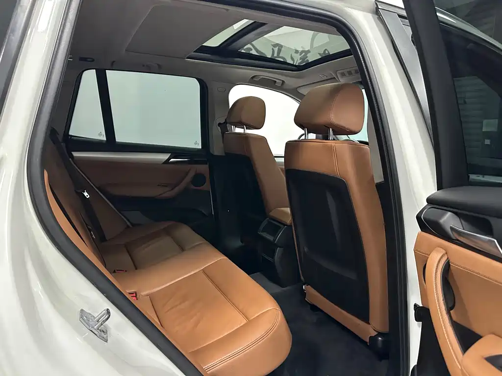 BMW X3 (Import) — миниатюра 28