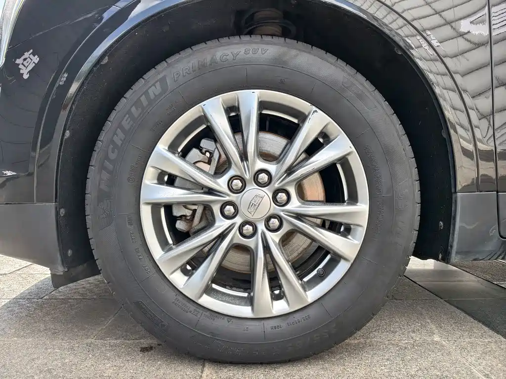 Cadillac XT5 — миниатюра 5