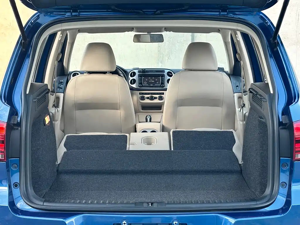 Volkswagen Tiguan 2013 1.8TSI AT Luxury