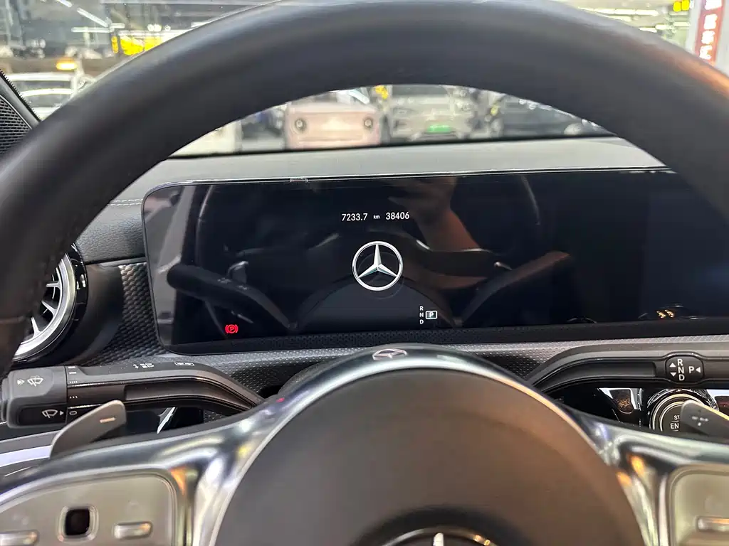 MERCEDES-BENZ A CLASS