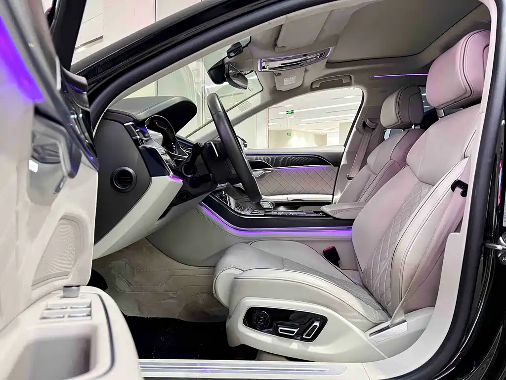Audi A8 — миниатюра 7