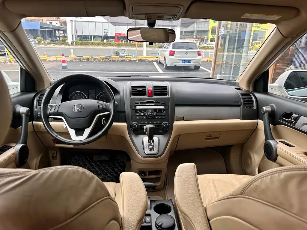 Honda CR-V — миниатюра 7