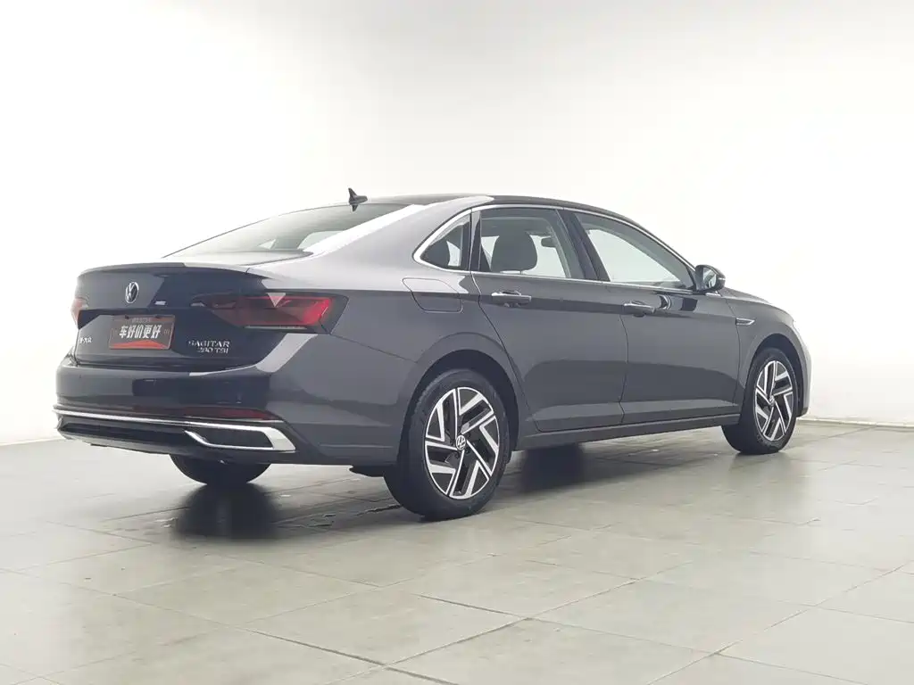 Volkswagen Sagitar — миниатюра 2