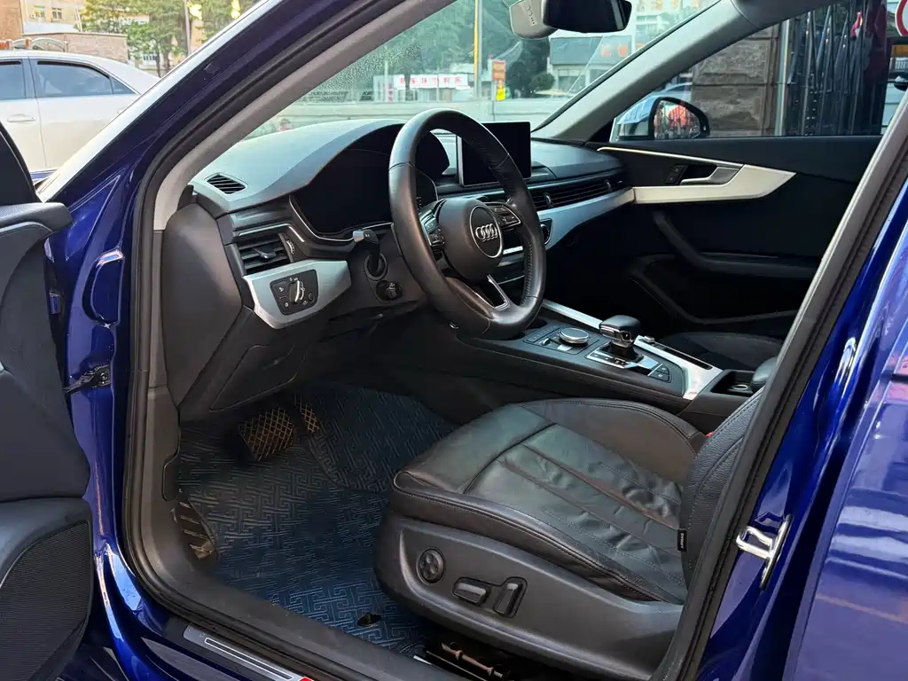 Audi A4L 2018 30 40 TFSI Fashion
