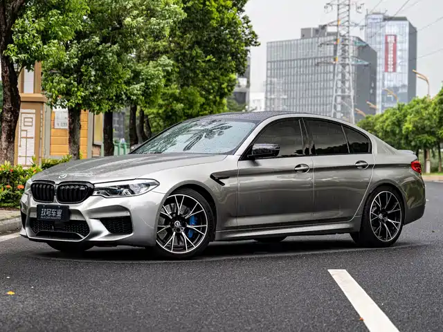 BMW M 5 2019 M 5 — фото 1