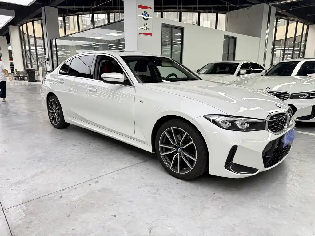 BMW 3 Series — миниатюра 3