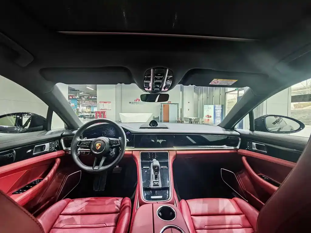 Porsche Panamera — миниатюра 12