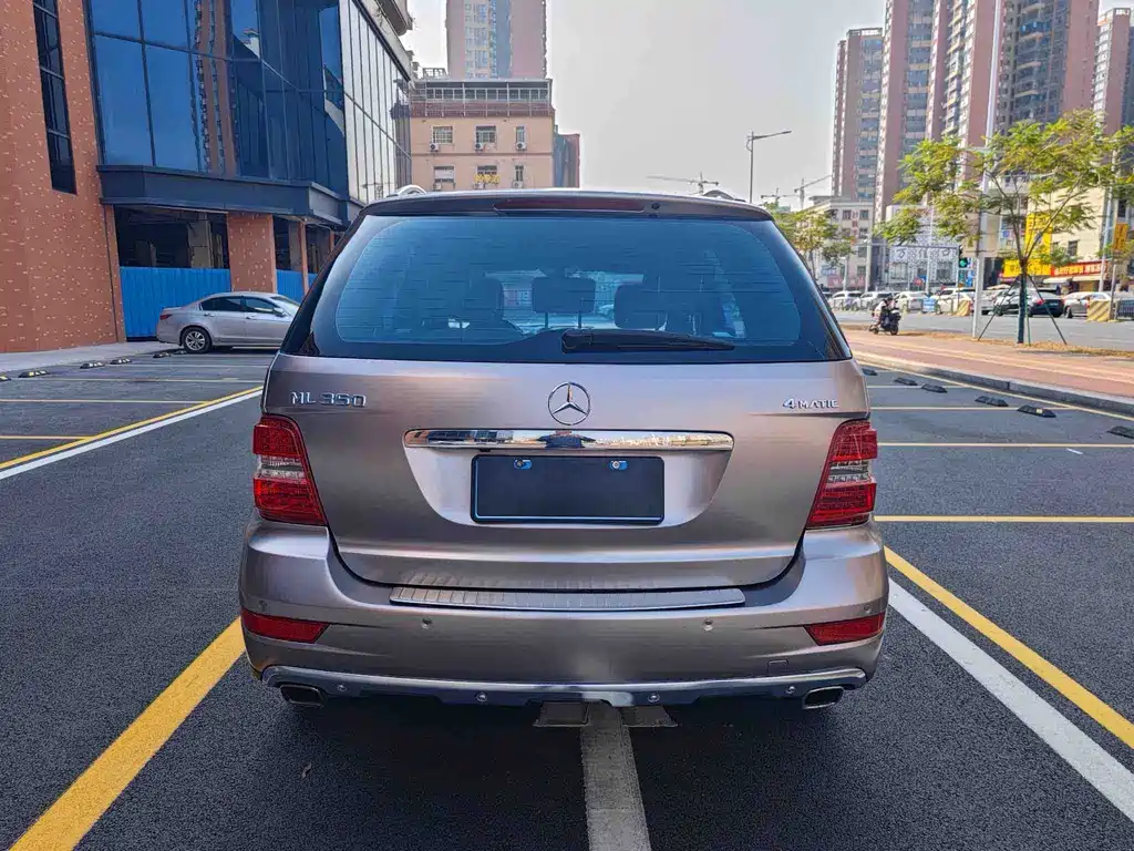 Mercedes-Benz M 2010 ML 350 4MATIC Luxury