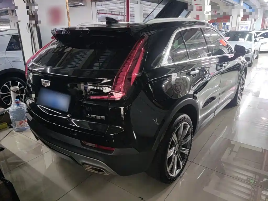 Cadillac XT4 — миниатюра 7