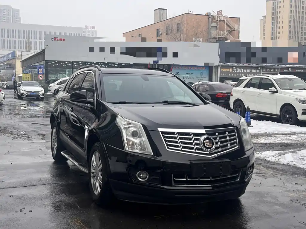 CADILLAC SRX