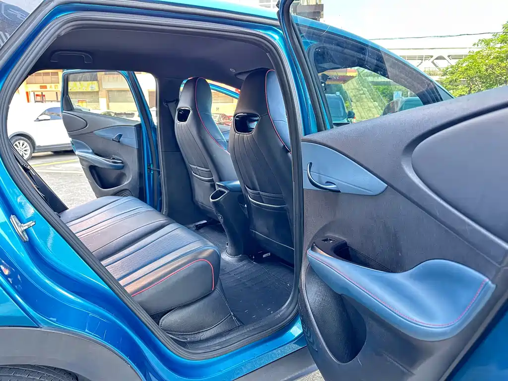 BYD Dolphin — миниатюра 9
