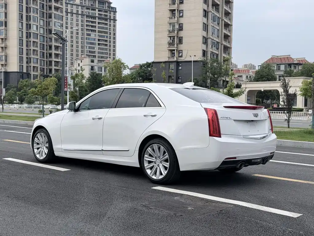 Cadillac ATS-L 2017 28T Fashion