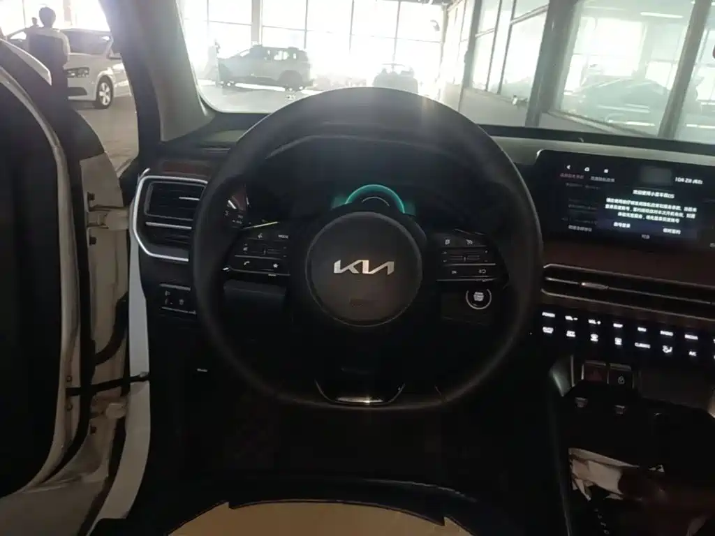 Kia Sportage — миниатюра 11