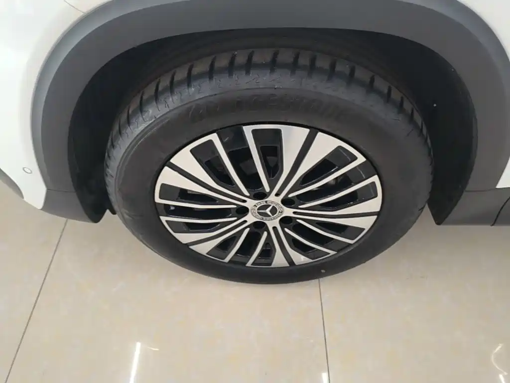 Mercedes-Benz EQB — миниатюра 23