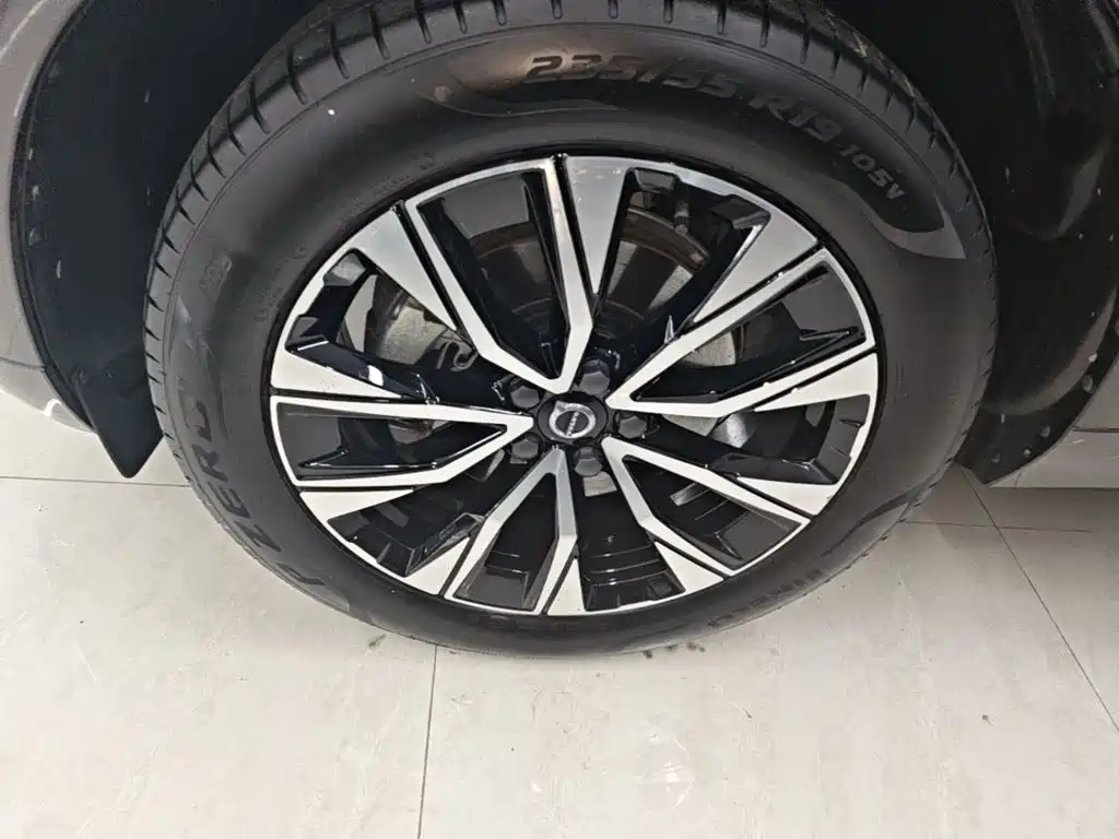 Volvo XC60 — миниатюра 23