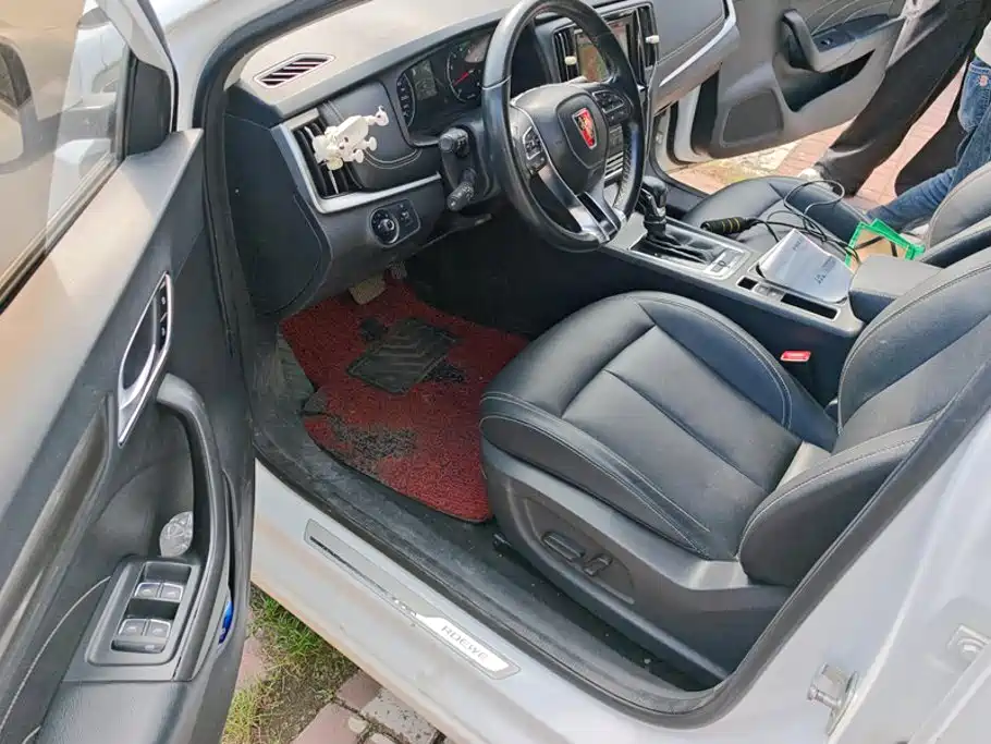 Roewe i6 Classic — миниатюра 9