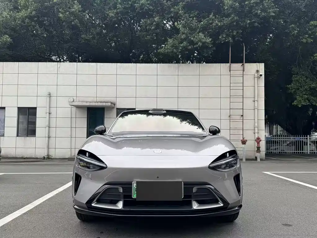 Xiaomi YU7