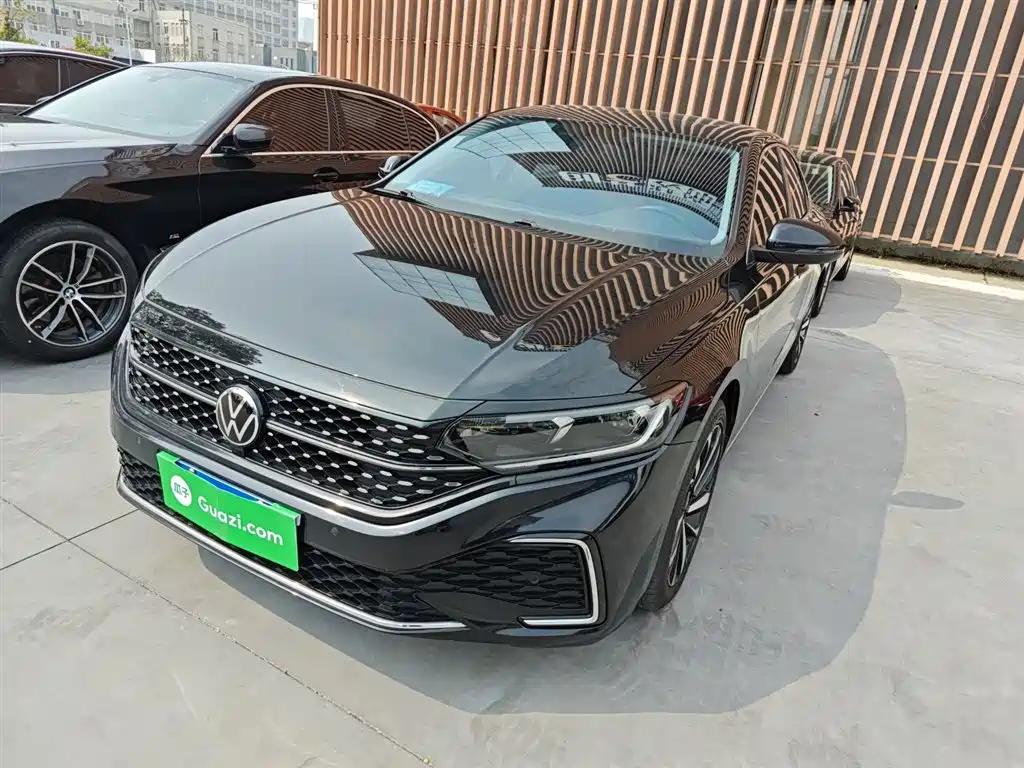 Volkswagen Passat 2022