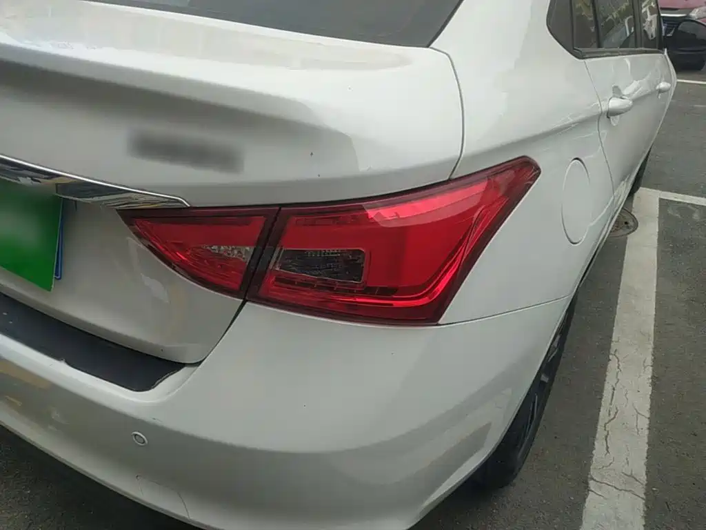 Chery Arrizo 5 — миниатюра 8