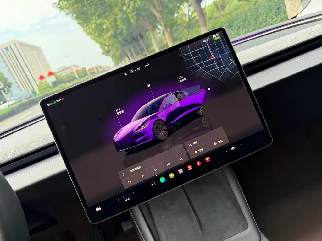 Tesla Model 3 — миниатюра 13