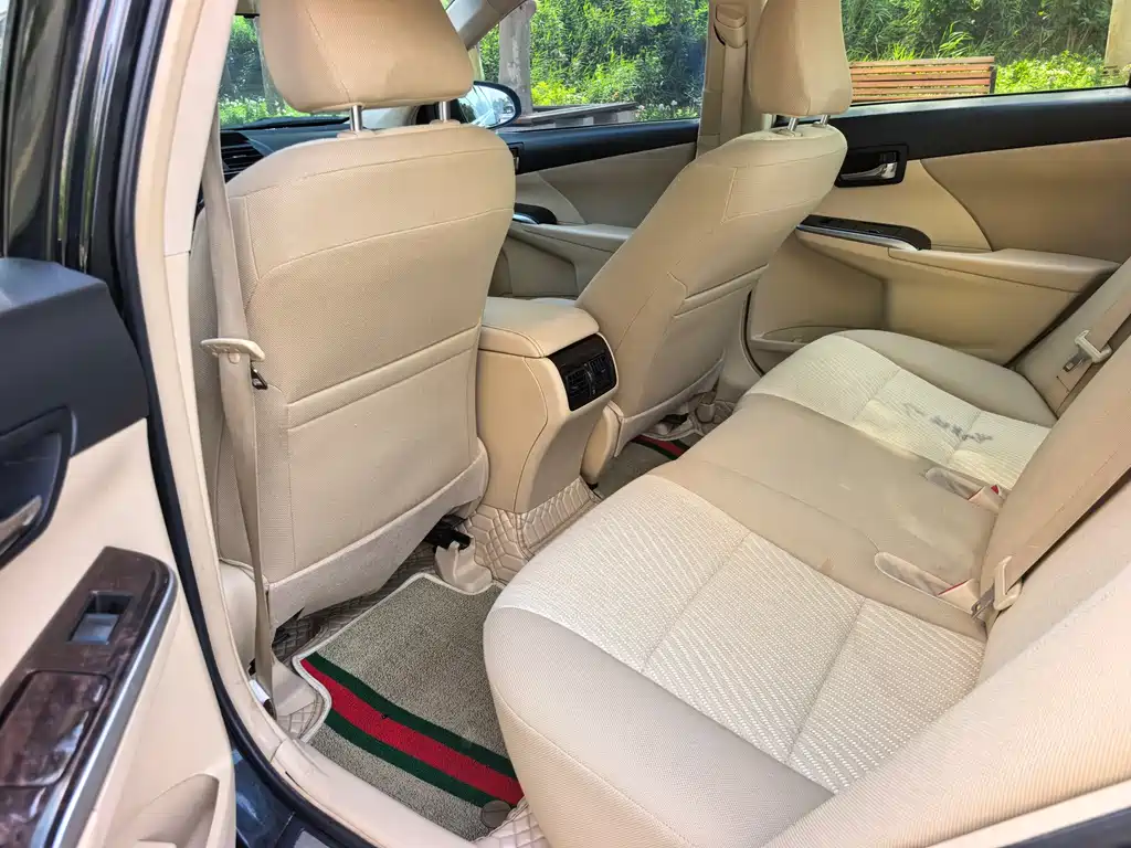 Toyota Camry 2016 2.0E Elite
