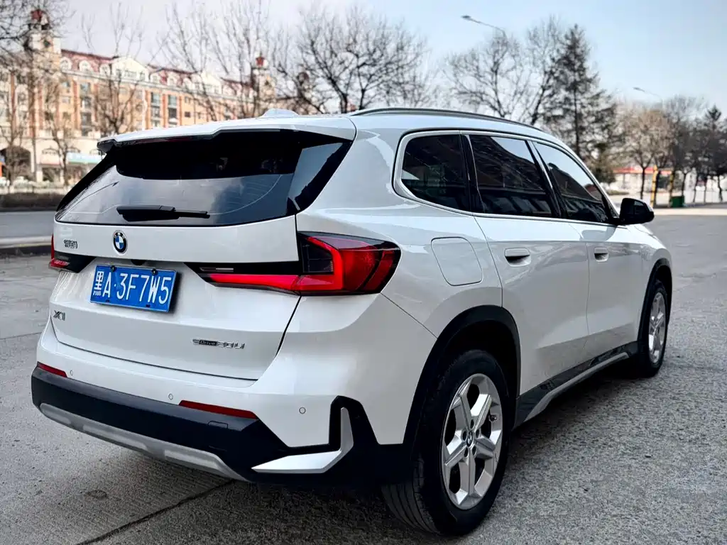 BMW X1 2023 sDrive20Li X