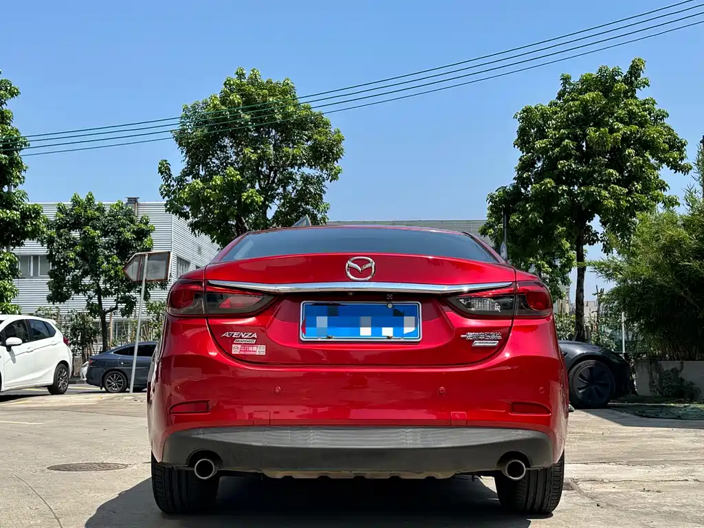 Mazda Atenza — миниатюра 9