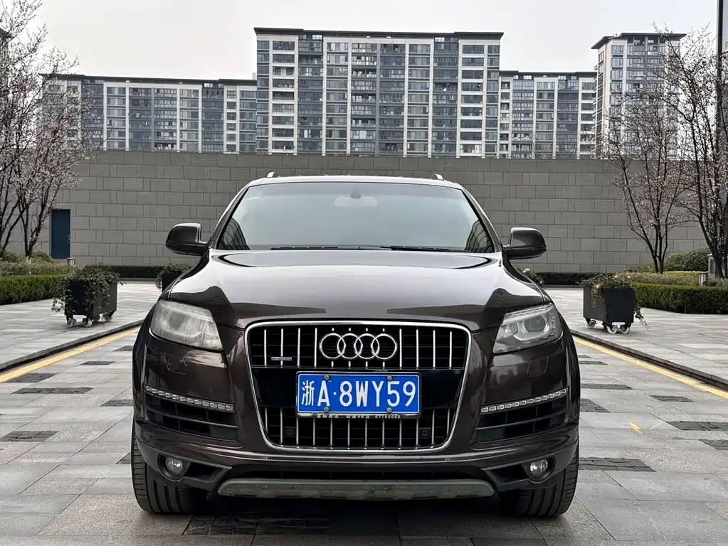 Audi Q7 2013 35 TFSI