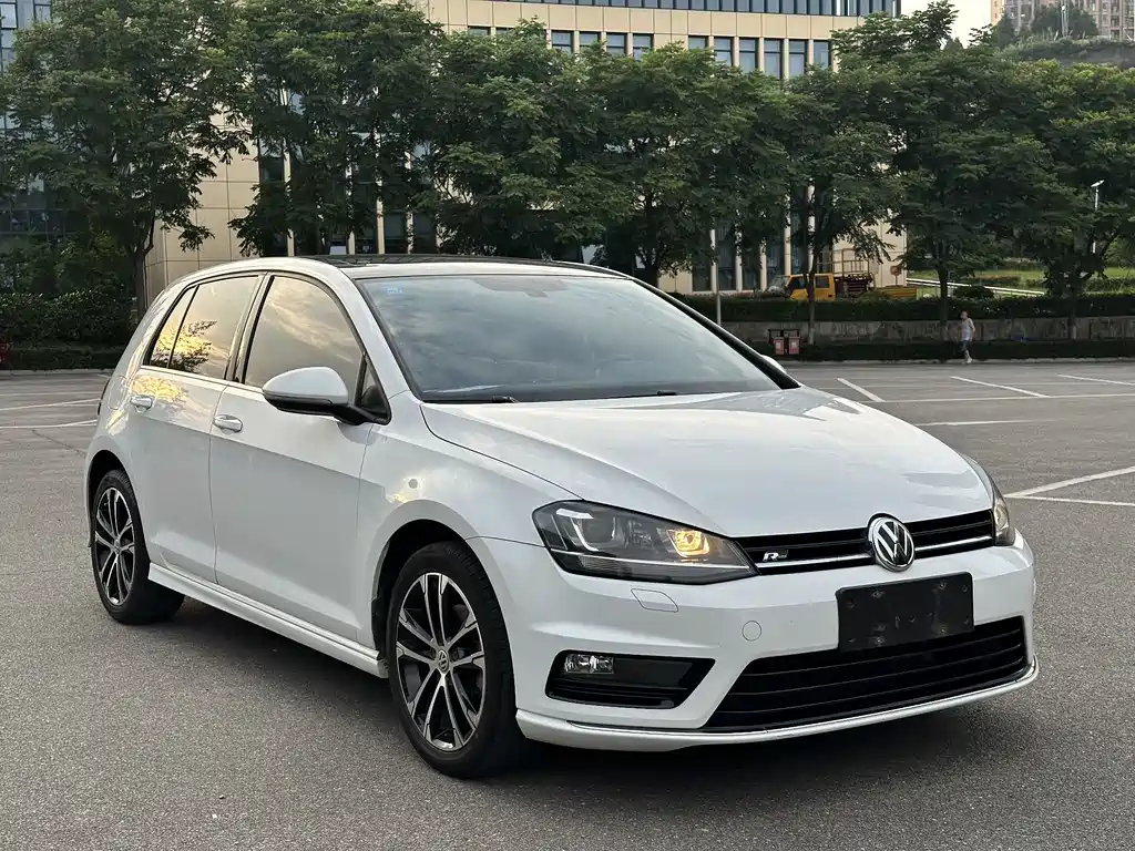 Volkswagen Golf 2017 280TSI AT R-Line