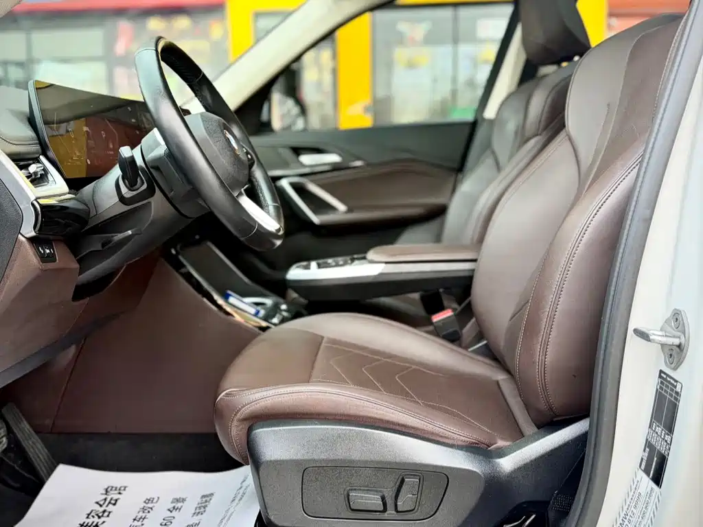 BMW X1 2023 sDrive20Li X