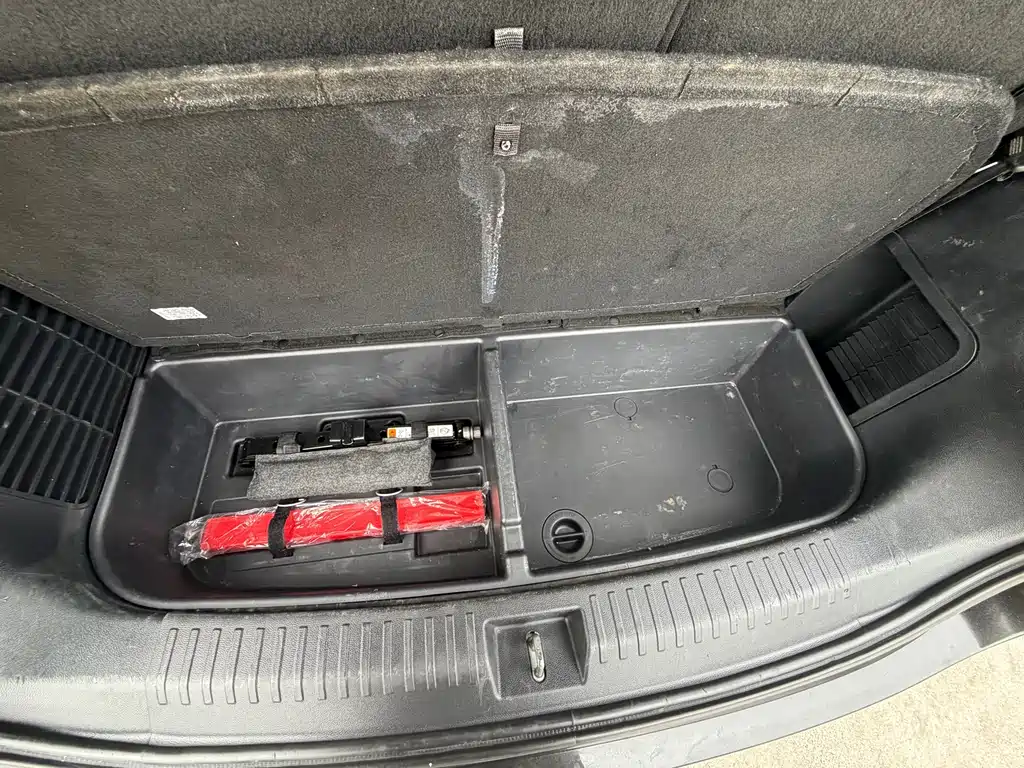 SAIC MAXUS CHASE G50