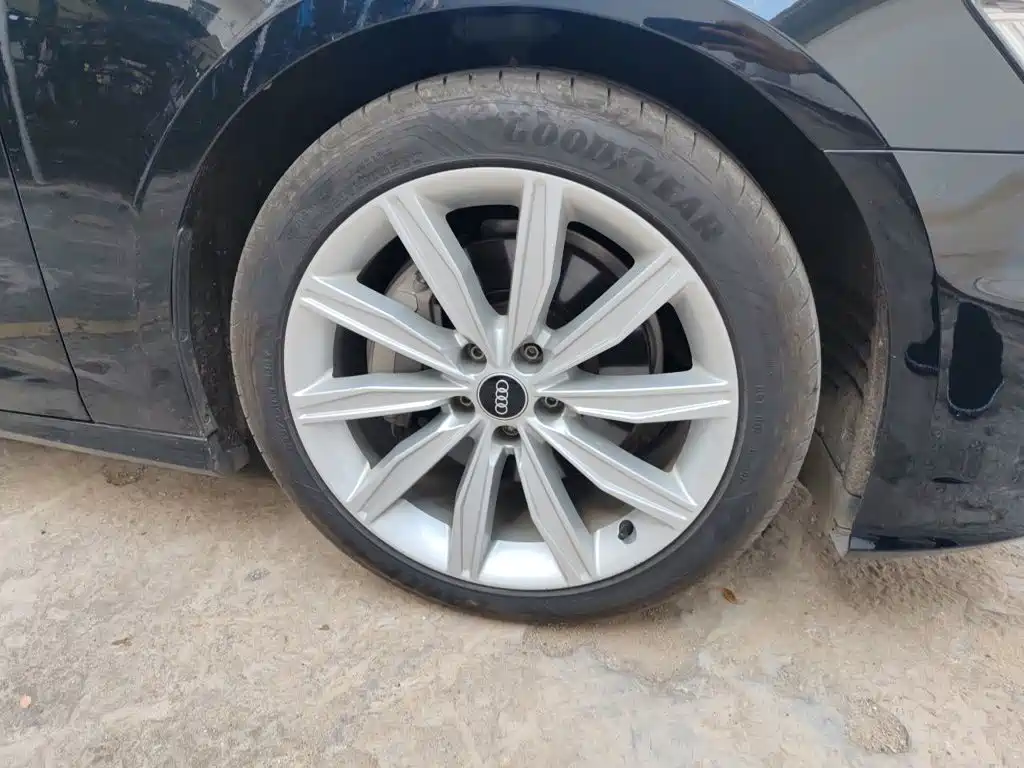 Audi A6L — миниатюра 8