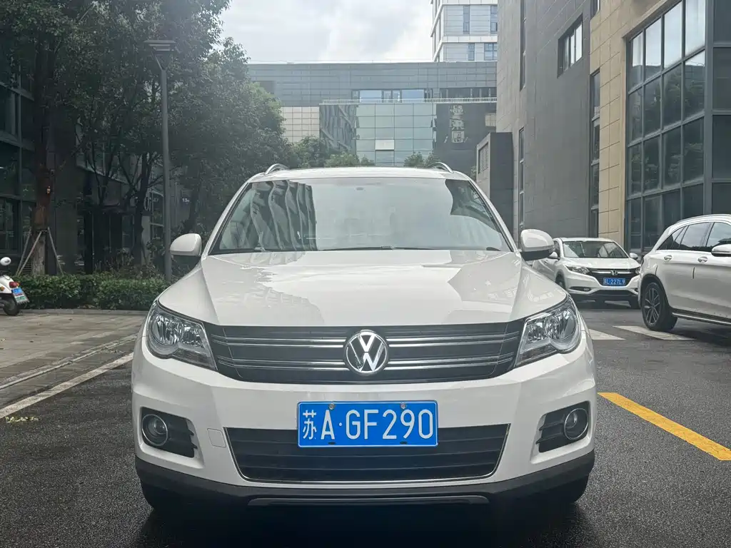Volkswagen Tiguan 2012 1.8TSI AT