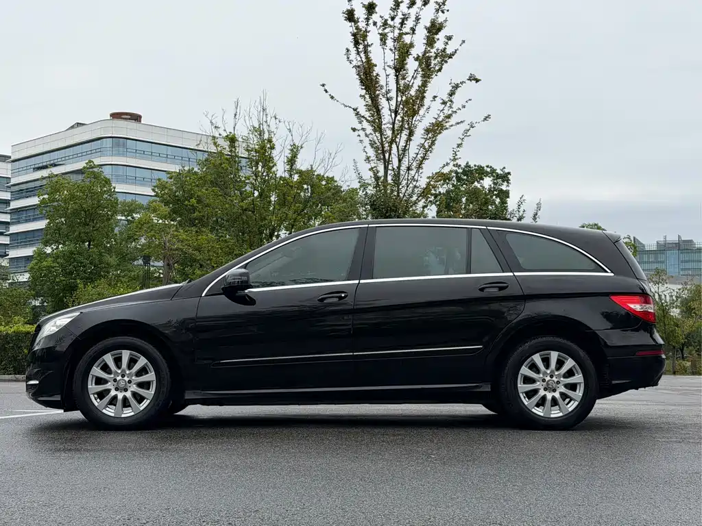 Mercedes-Benz R-Class — миниатюра 3