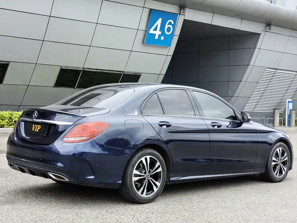 Mercedes-Benz C-Class — миниатюра 5