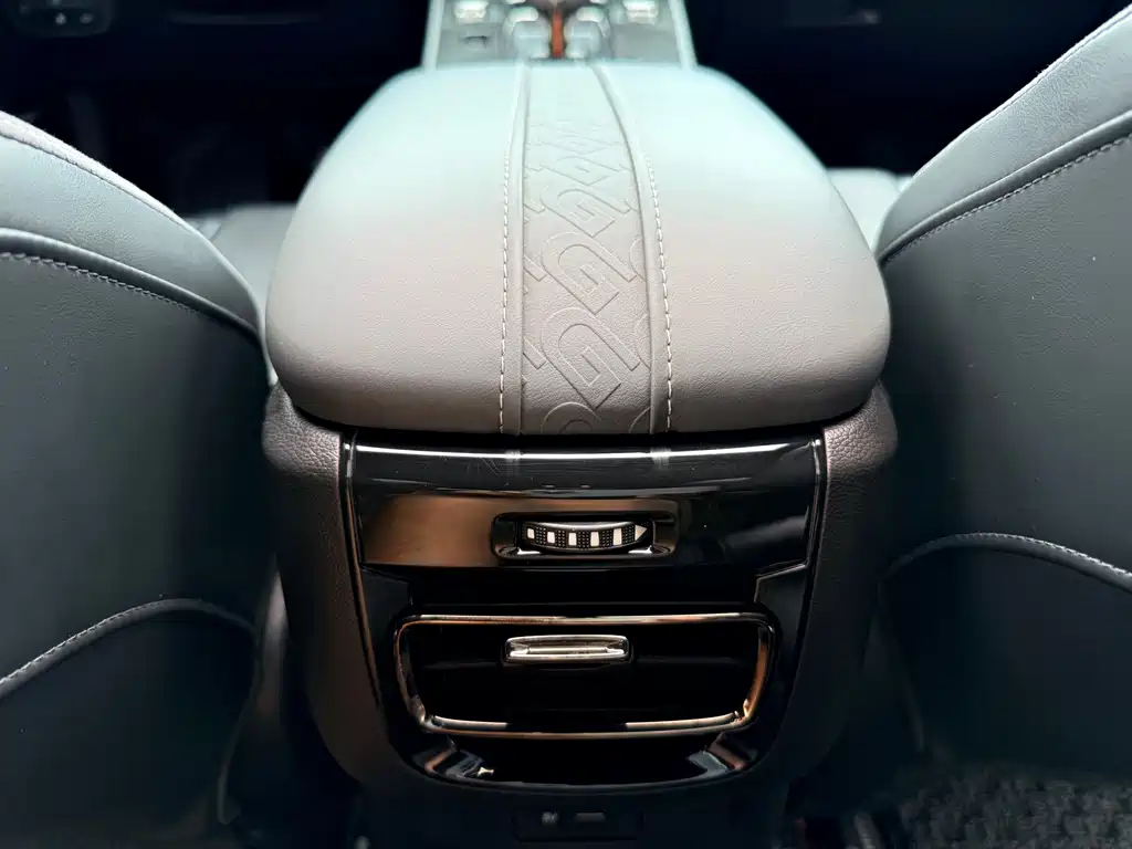 GAC Motor Shadow Leopard — миниатюра 16