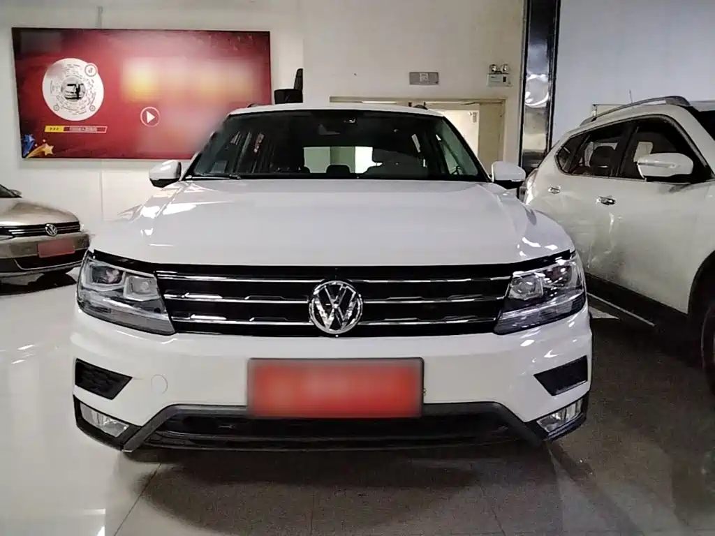 Volkswagen Tiguan L — миниатюра 3