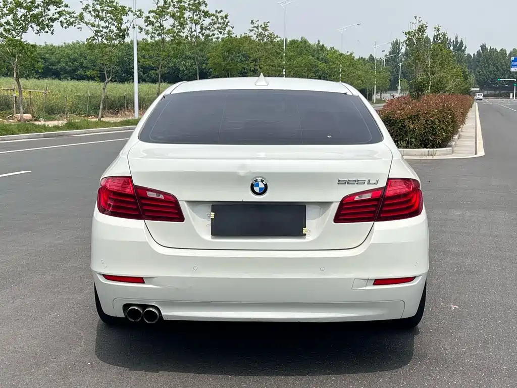 BMW 5 Series 5 2014 520i Elegant