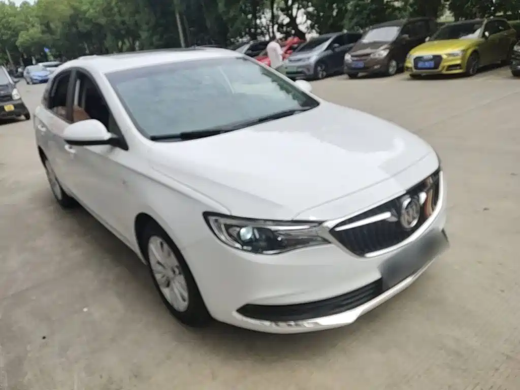 Buick Excelle — миниатюра 4