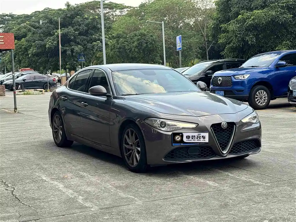Alfa Romeo Giulia — миниатюра 3