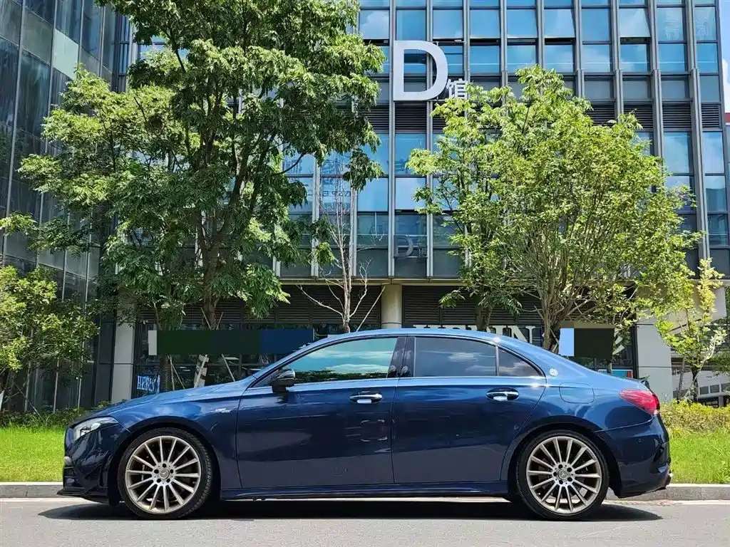 Mercedes-Benz A-Class A MG A AMG 2019 AMG A 35 L 4MATIC
