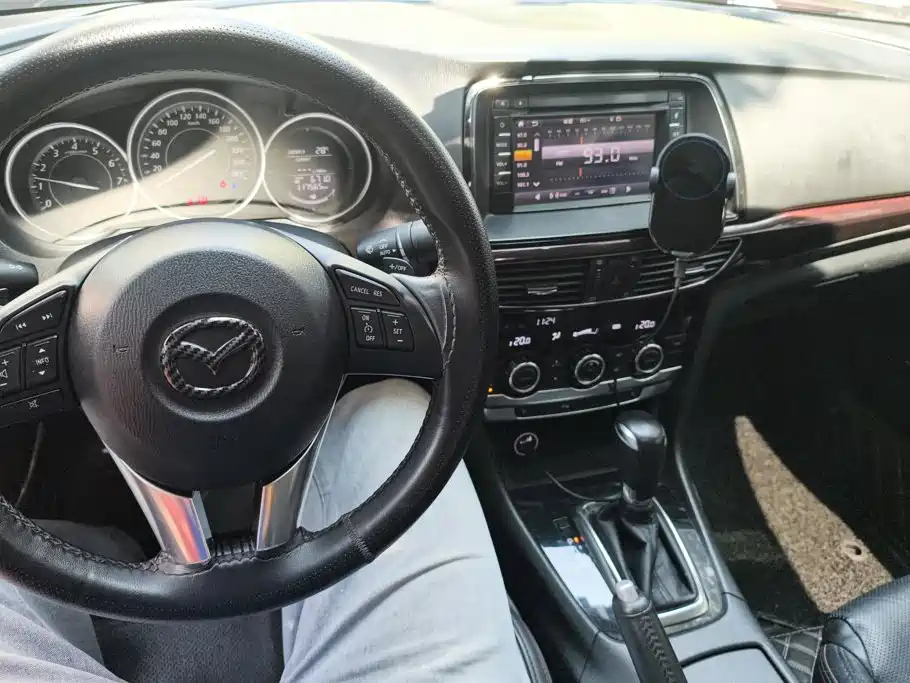 Mazda Atenza — миниатюра 12