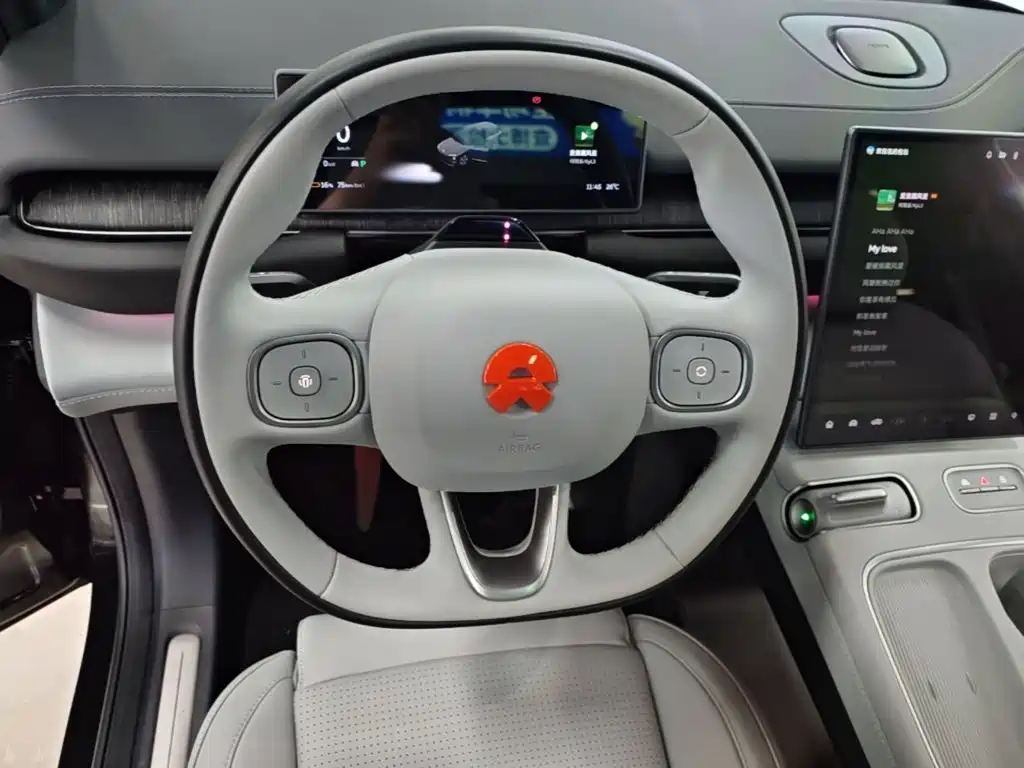NIO ES6 — миниатюра 11