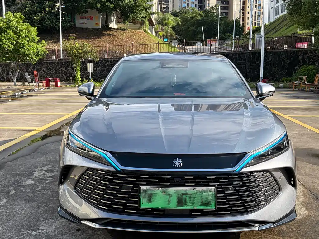BYD Qin L L 2025 DM-i Smart Drive 120KM Lead