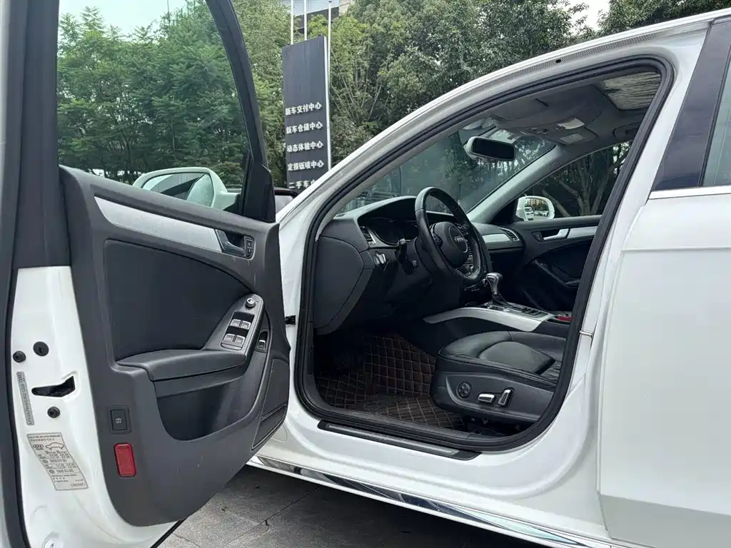 Audi A4L 2016 35 TFSI AT