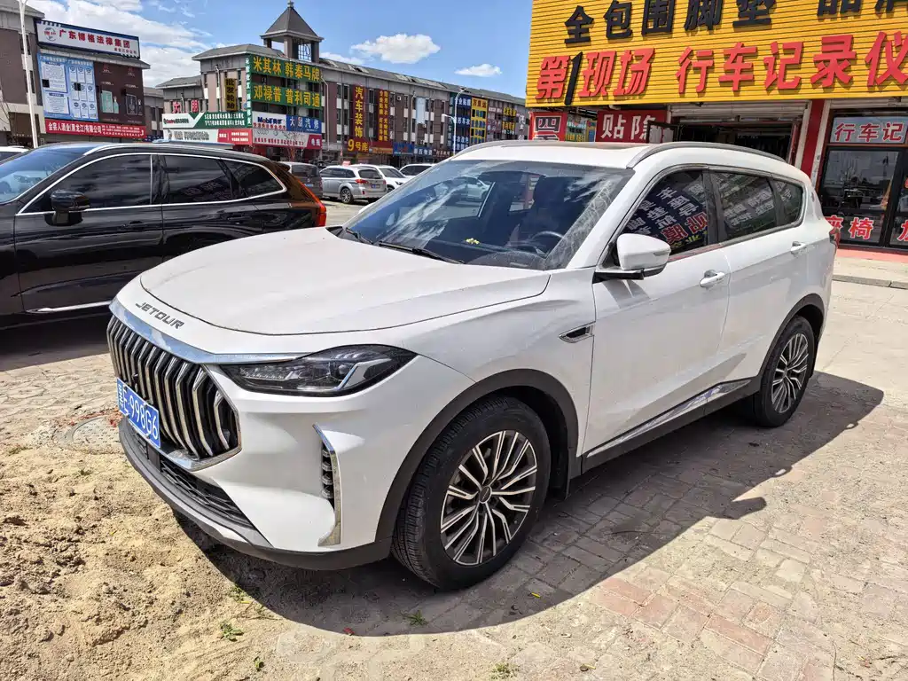Jetour X70 PLUS 2023