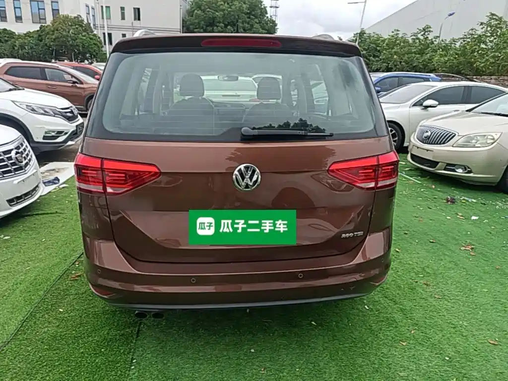 Volkswagen Touran — миниатюра 6