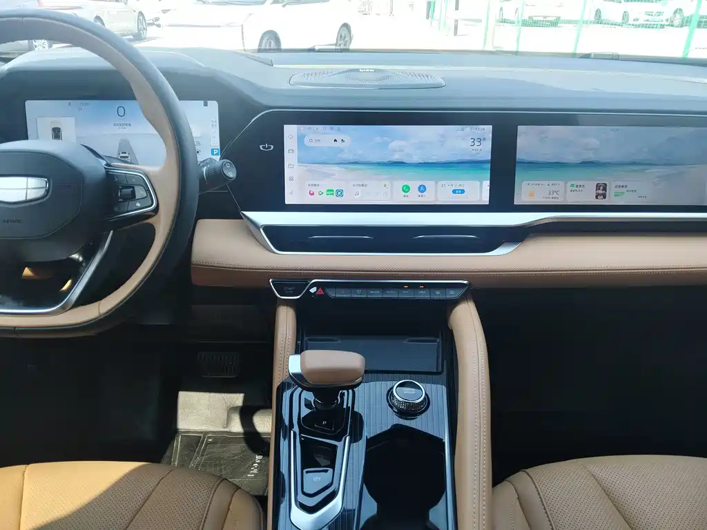Geely Xingyue L EREV — миниатюра 11