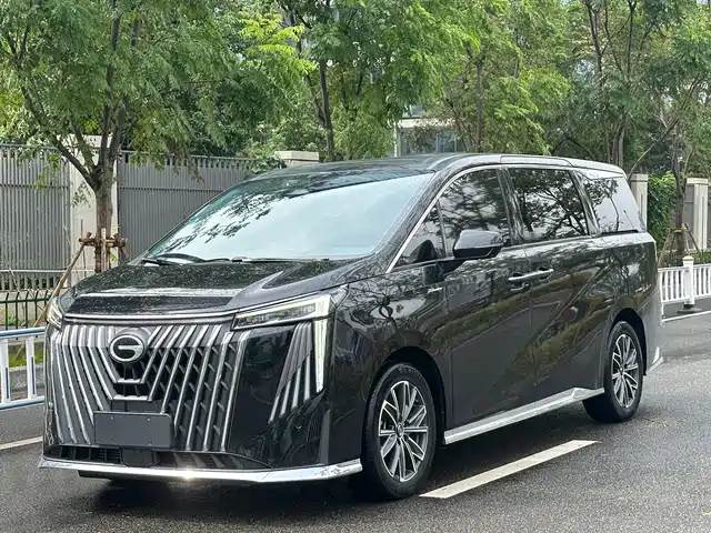 GAC Trumpchi 传祺M8