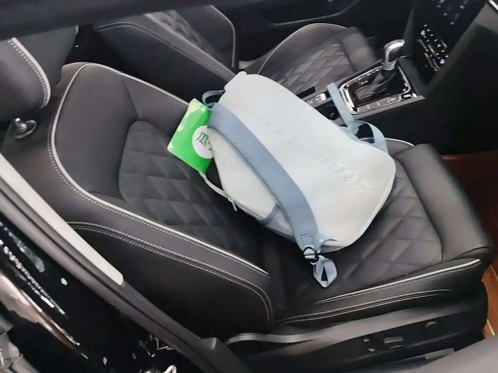 Volkswagen Magotan PHEV — миниатюра 25